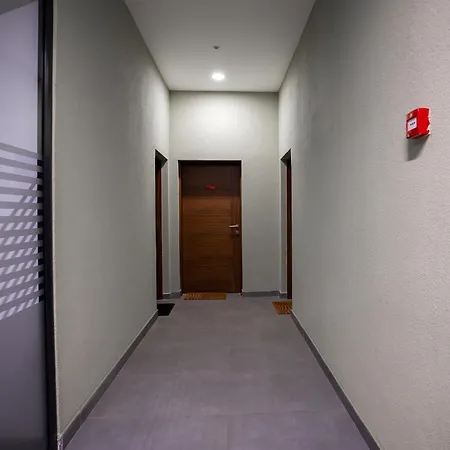 아파트 Mountain Goat *